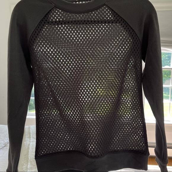 Alo Yoga sweatshirt S - Picture 2 of 3